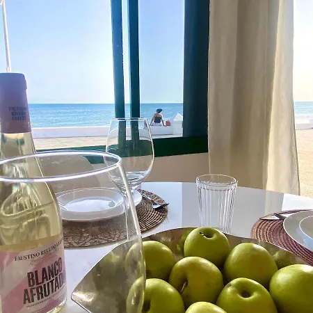 11. Arena Y Mar Apartment Playa Honda (Lanzarote)